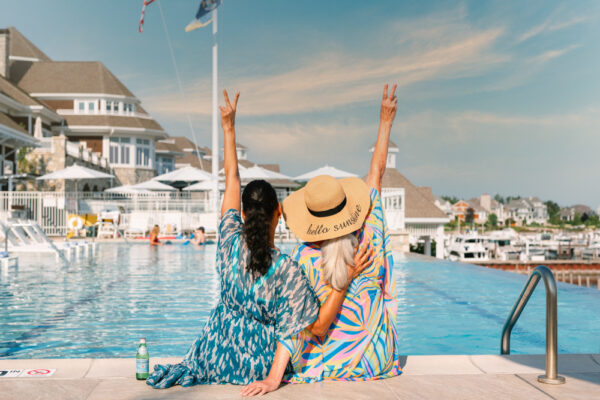 Bay Harbor Yacht Club, member activities, infinity pool
